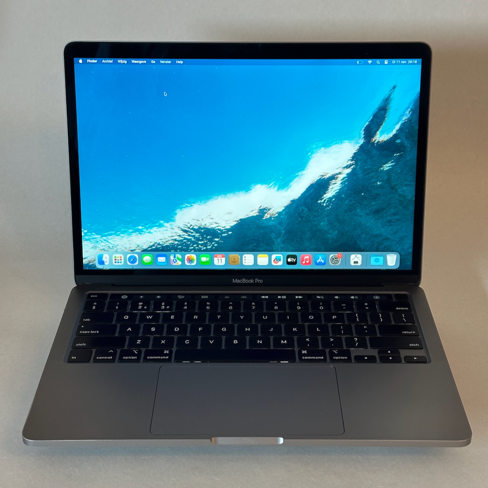 MacBook Pro 13 inch 2020 2020 refurbished Grade A