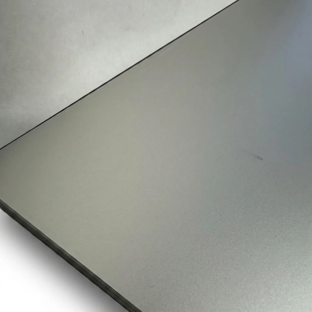 MacBook Pro 16 inch 2019 refurbished Grade B — foto 8