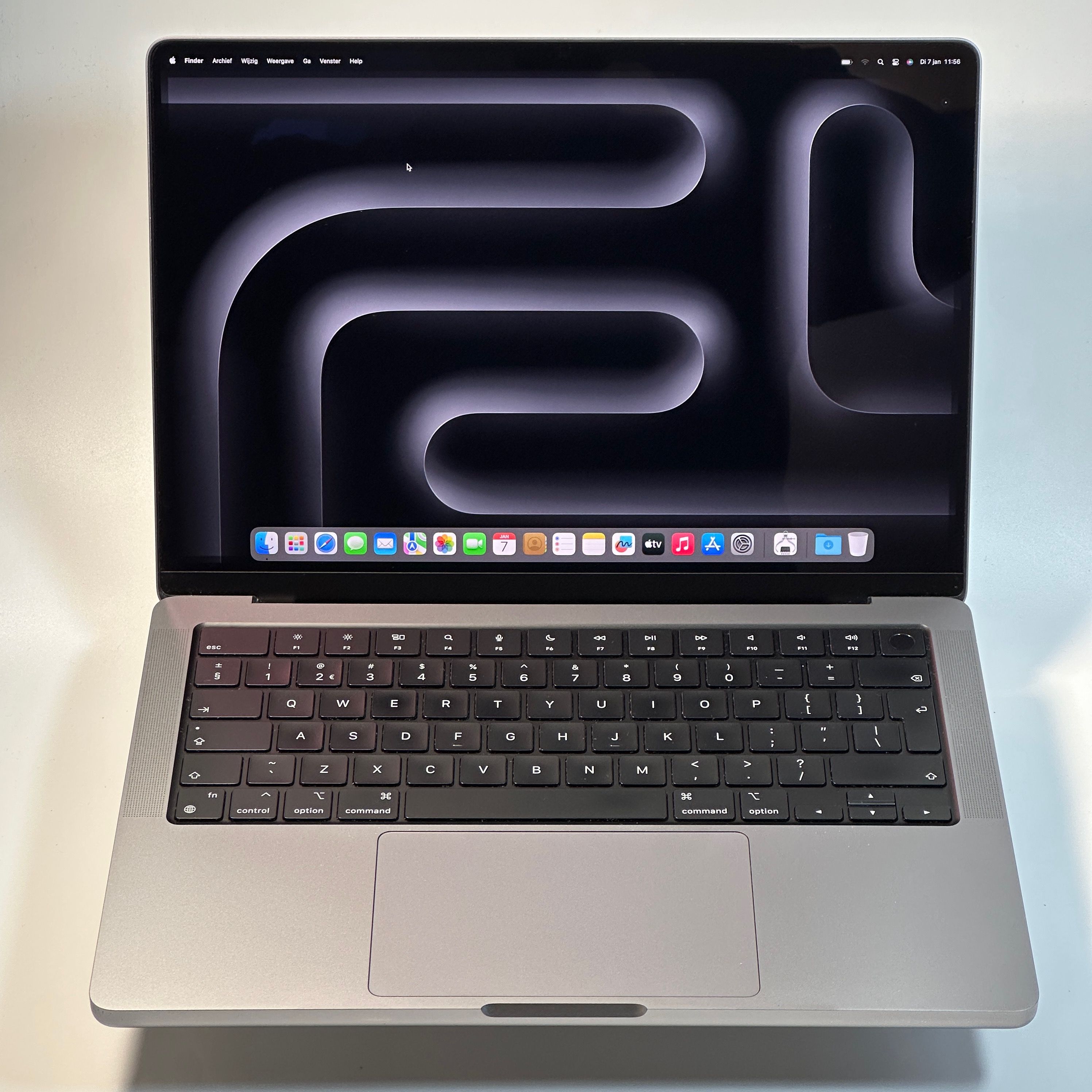 MacBook 2021 detail 3