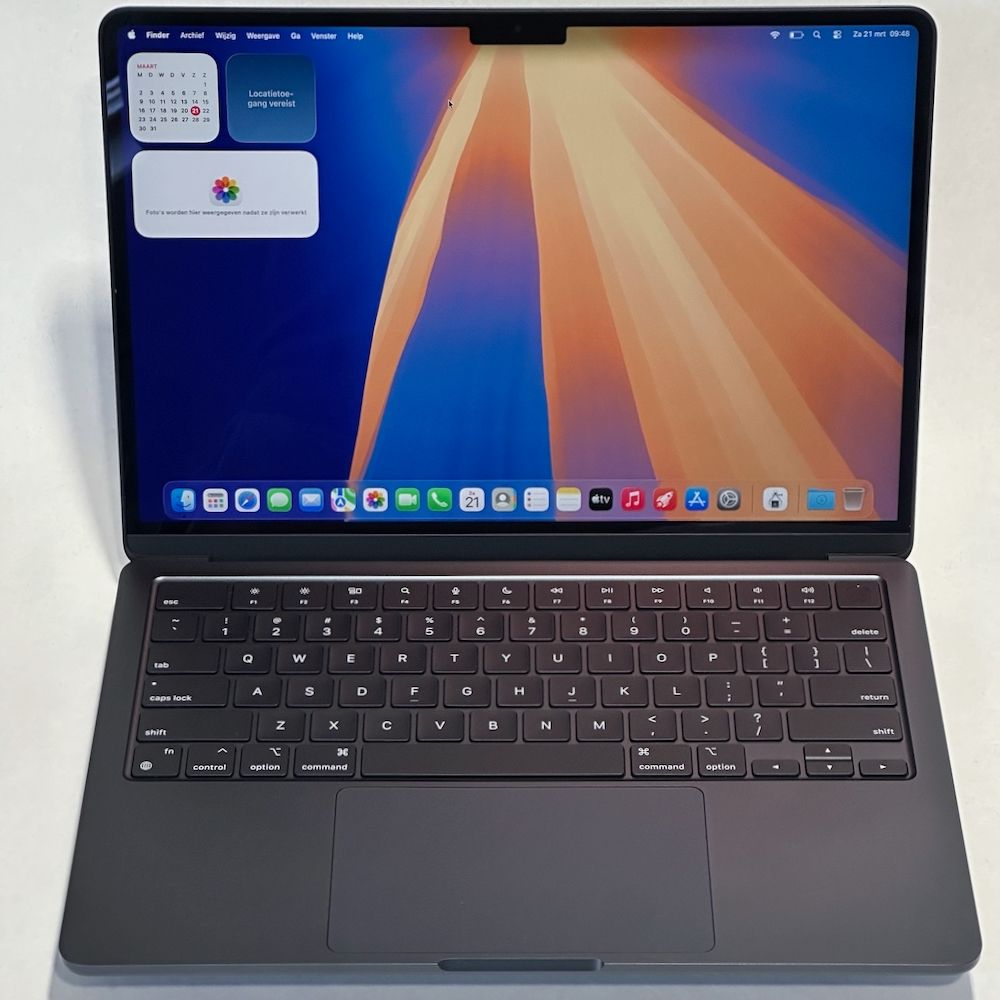 MacBook Air 13.6 inch 2022 2022 refurbished Grade B — foto 2