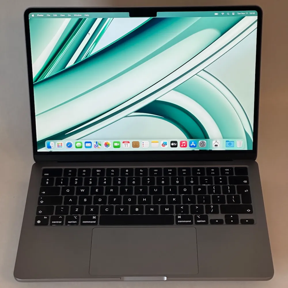 MacBook Air 13.6 inch M5 2026 refurbished Grade Nieuw