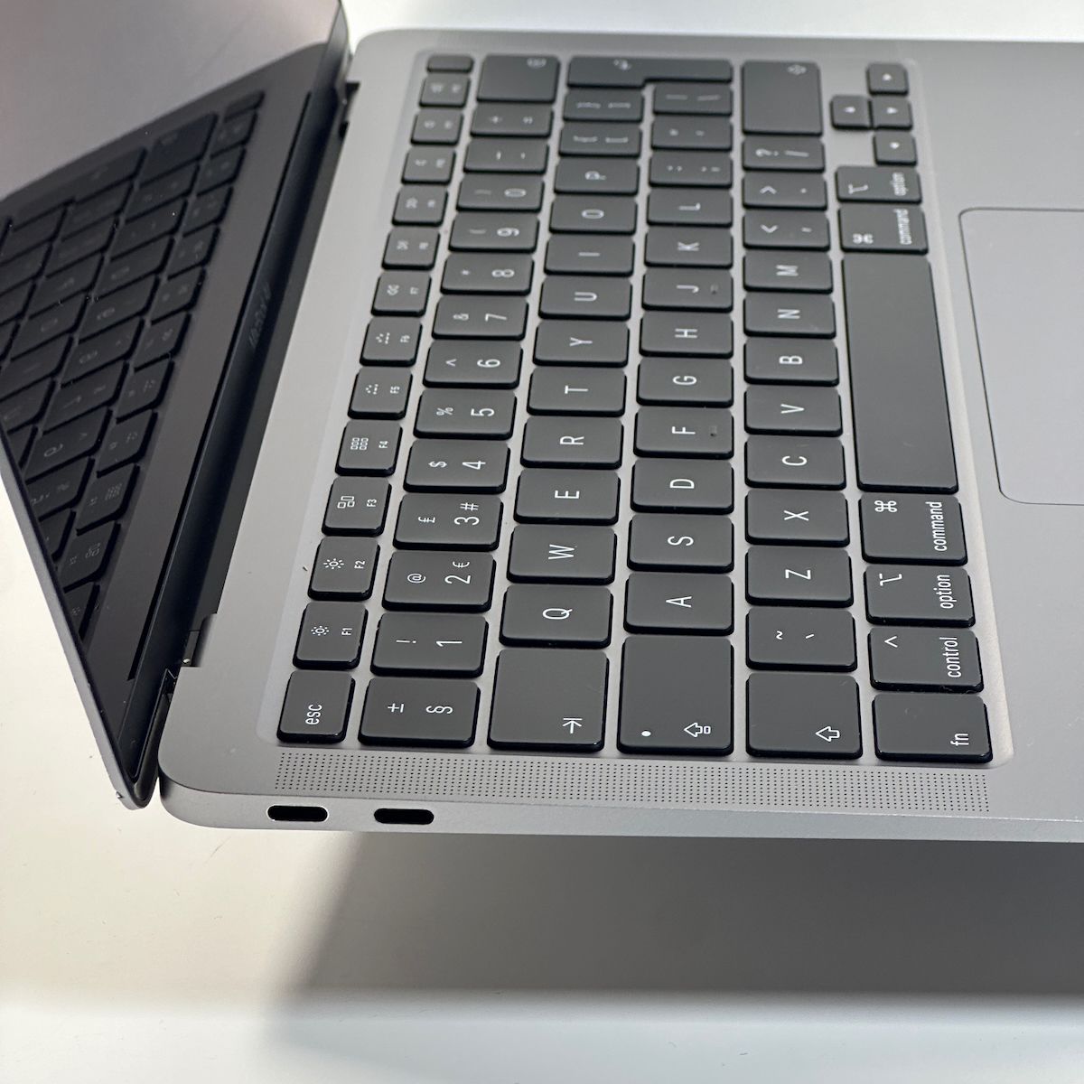 MacBook Air 13 inch 2020 2020 refurbished Grade B — foto 5