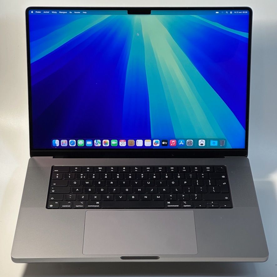 MacBook Pro 16 ιντσών 16 inch 2021 M1 Pro 10-core 16GB 512GB – μεταχειρισμένο – άριστη κατάσταση | iMac and More