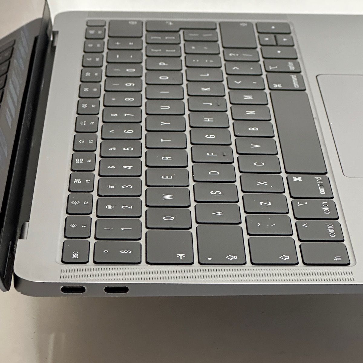 MacBook Air 13 inch 2019 2019 refurbished Grade A — foto 4