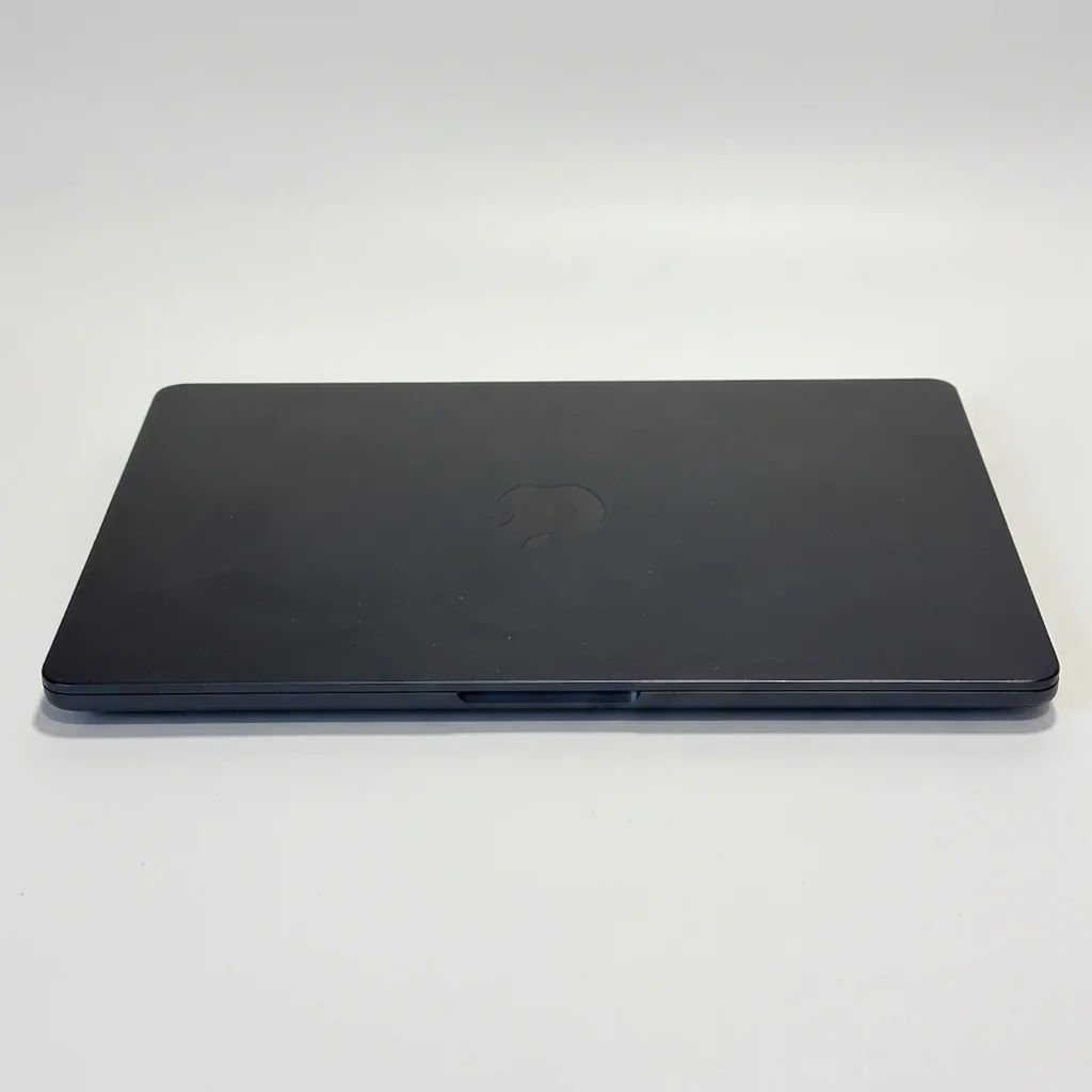 MacBook Air 13.6 inch 2022 2022 refurbished Grade B — φωτογραφία 7