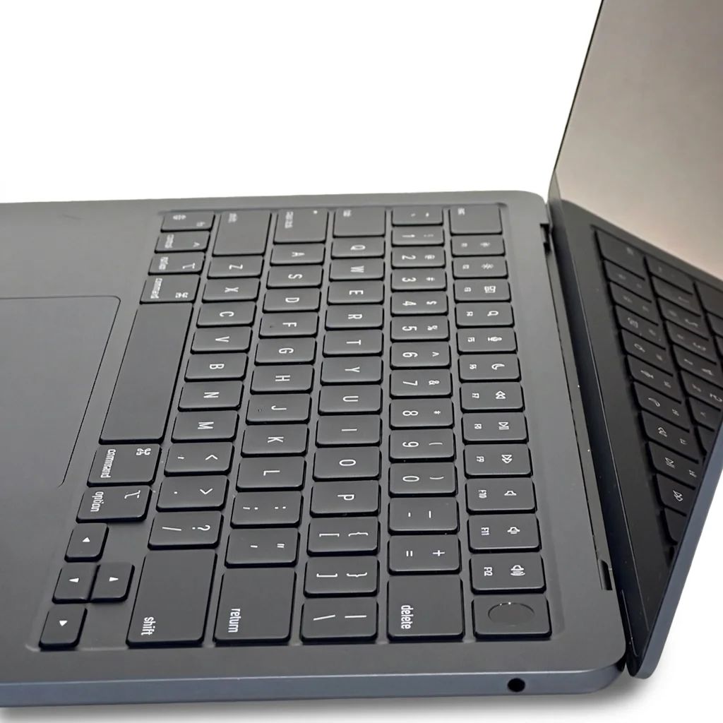 MacBook Air 13.6 inch 2022 2022 refurbished Grade B — φωτογραφία 6