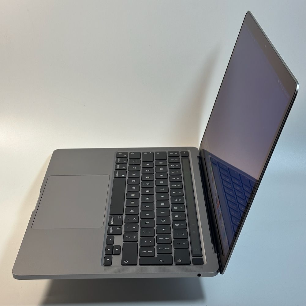 MacBook Pro 13 inch M1 2020 refurbished Grade A — foto 4