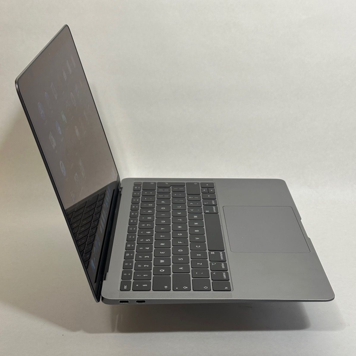 MacBook Air 13 inch 2019 2019 refurbished Grade A — foto 3
