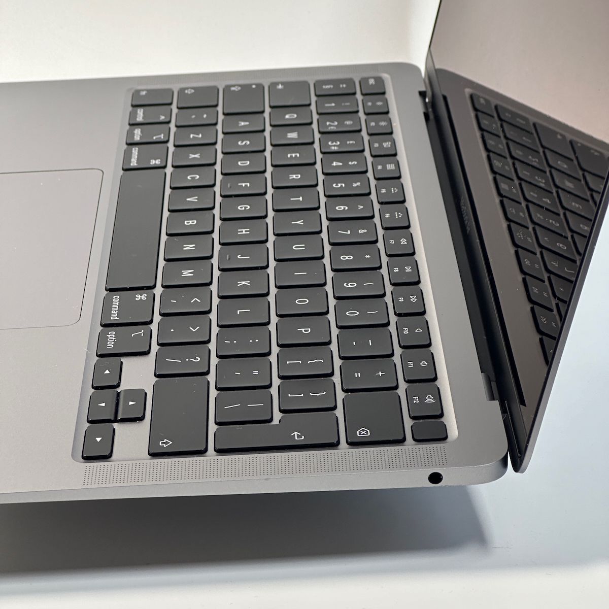 MacBook Air 13 inch 2020 2020 refurbished Grade B — foto 4