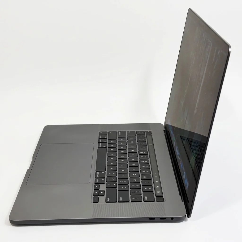 MacBook Pro 16 inch 2019 2019 refurbished Grade A — φωτογραφία 5
