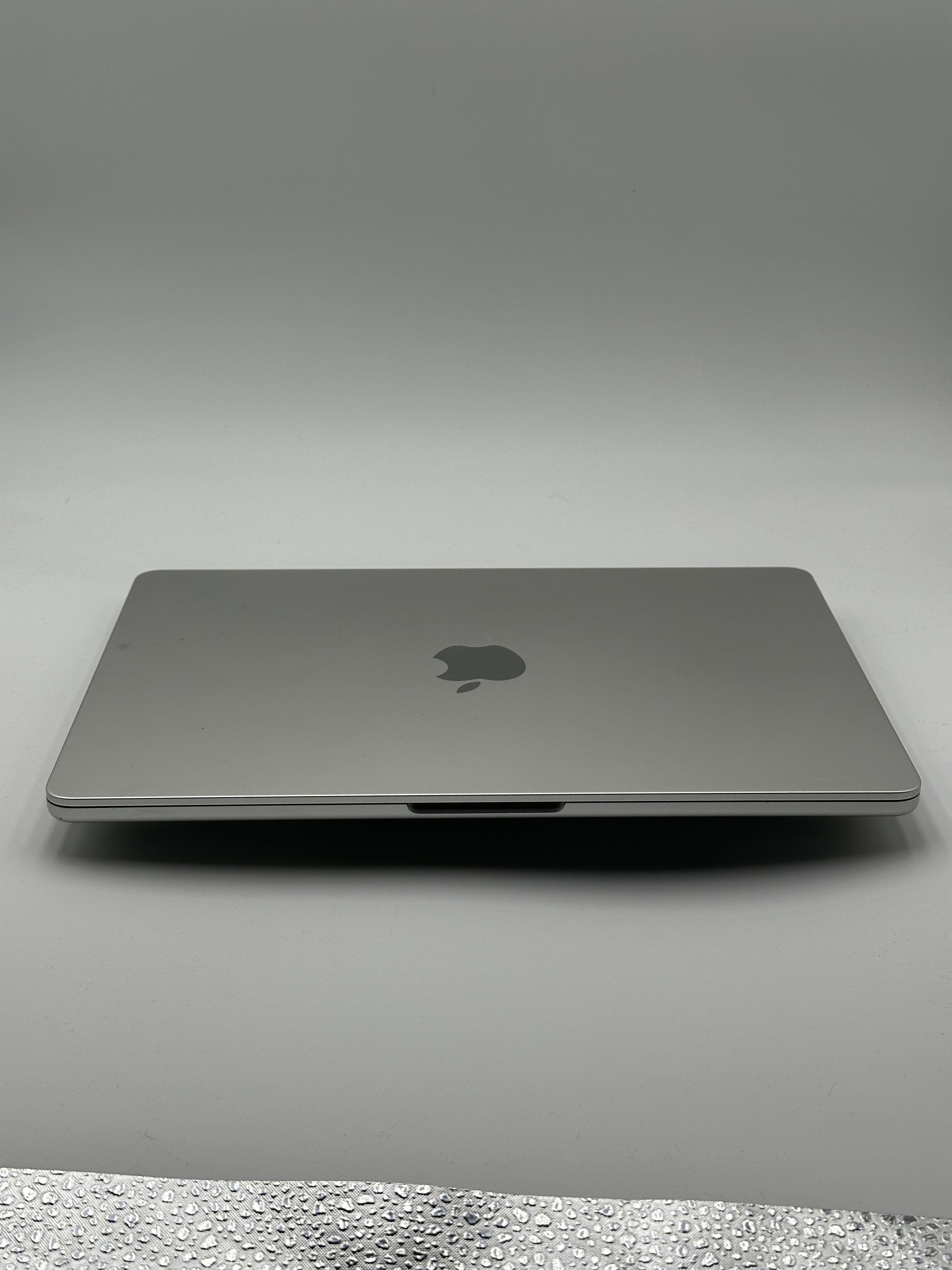 MacBook Air 13,6 ιντσών 13.6 inch 2022 M2 8-core 16GB 256GB – μεταχειρισμένο – άριστη κατάσταση | iMac and More