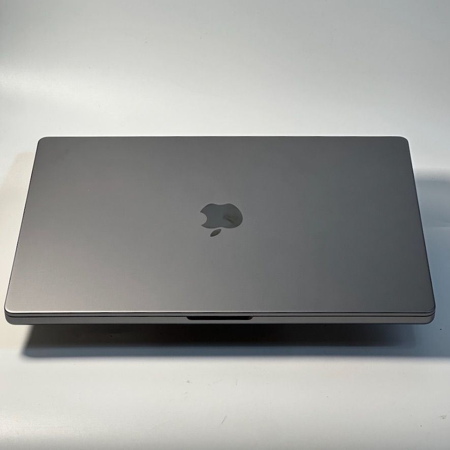 MacBook Pro 16 ιντσών 16 inch 2021 M1 Pro 10-core 16GB 512GB – μεταχειρισμένο – άριστη κατάσταση | iMac and More