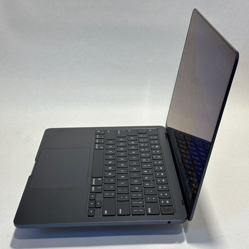 MacBook Air 13.6 inch 2022 2022 refurbished Grade A — foto 5