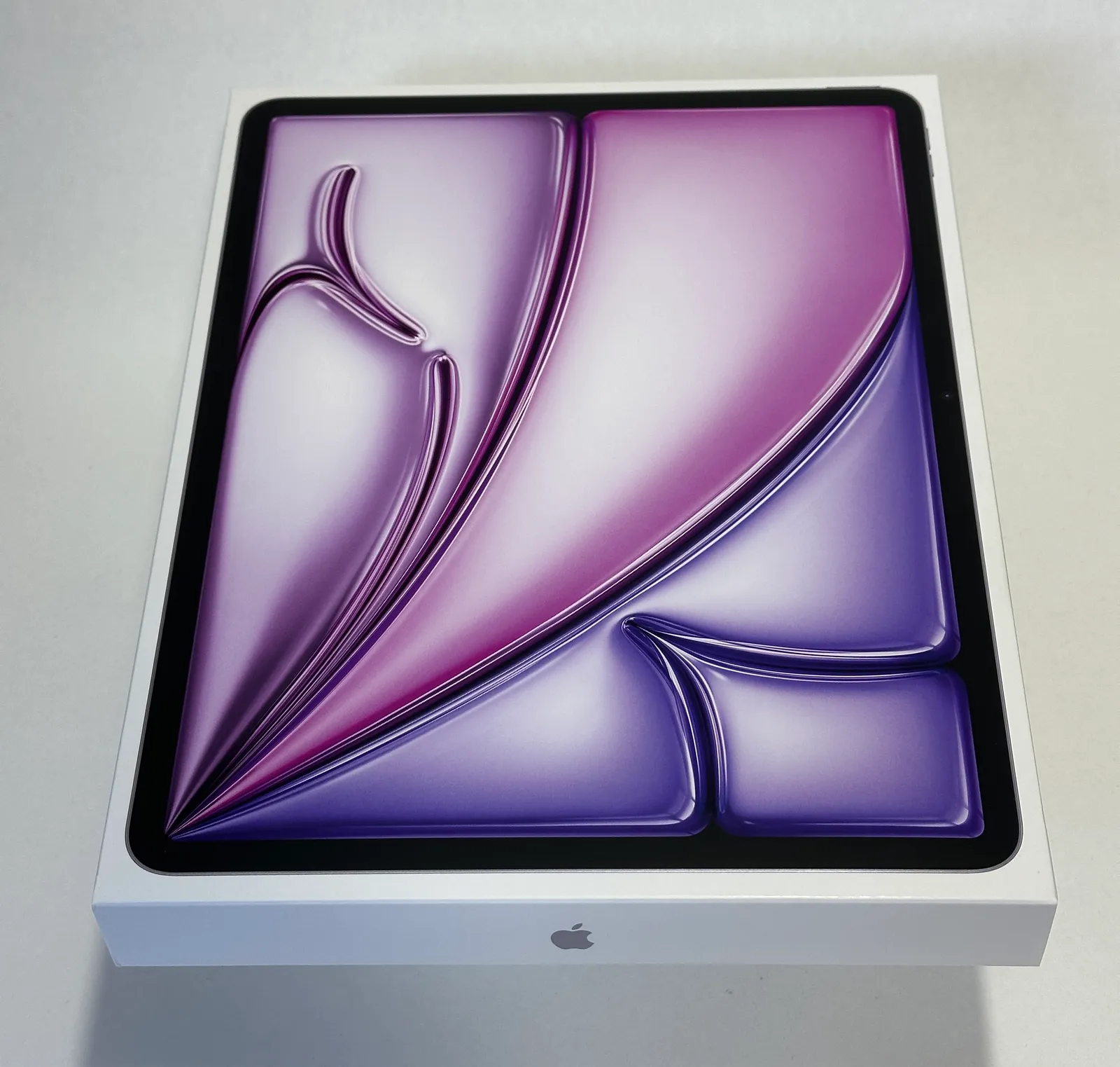 iPad Air 13 inch M2, Purple 2024 refurbished Grade Nieuw