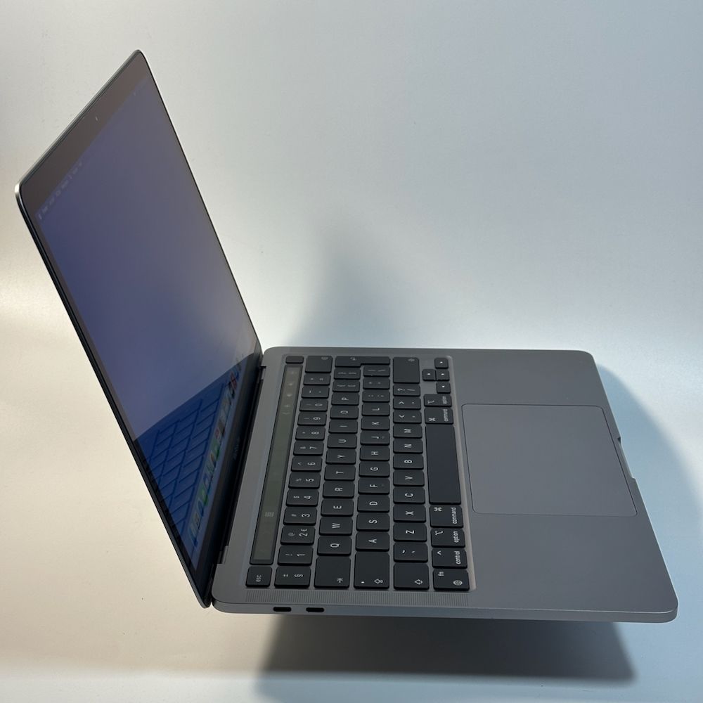MacBook Pro 13 inch M1 2020 refurbished Grade A — foto 2