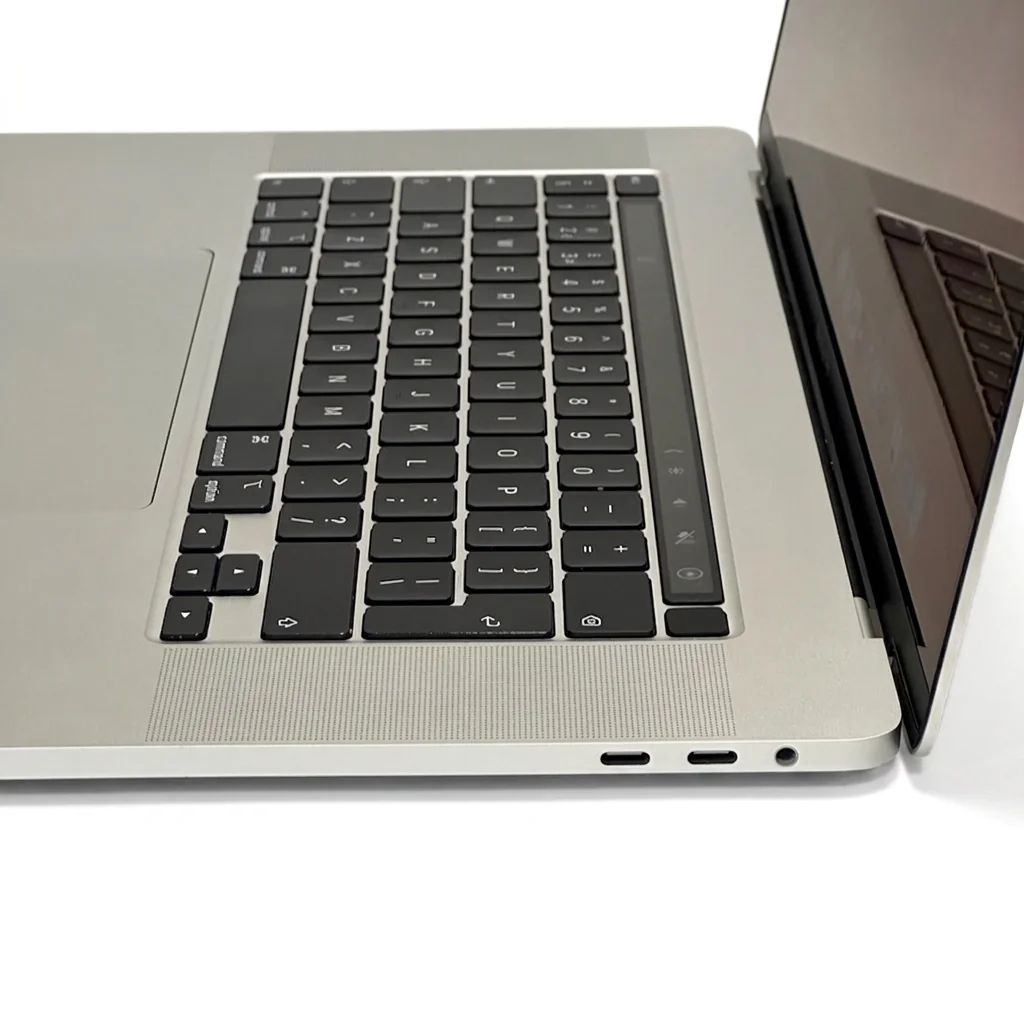 MacBook Pro 16 inch 2019 refurbished Grade B — foto 6