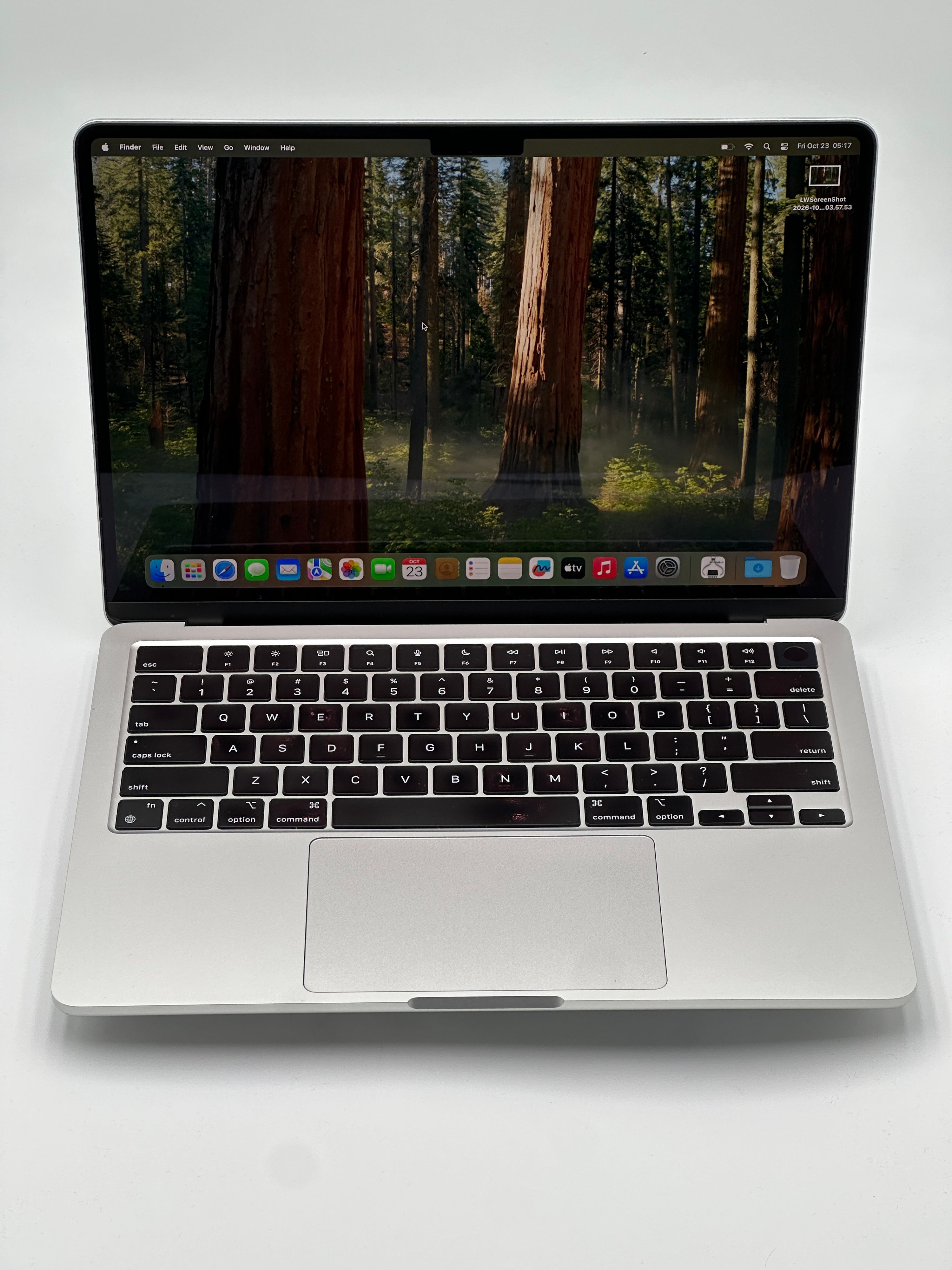 MacBook Air 13,6 ιντσών 13.6 inch 2022 M2 8-core 16GB 256GB – μεταχειρισμένο – άριστη κατάσταση | iMac and More
