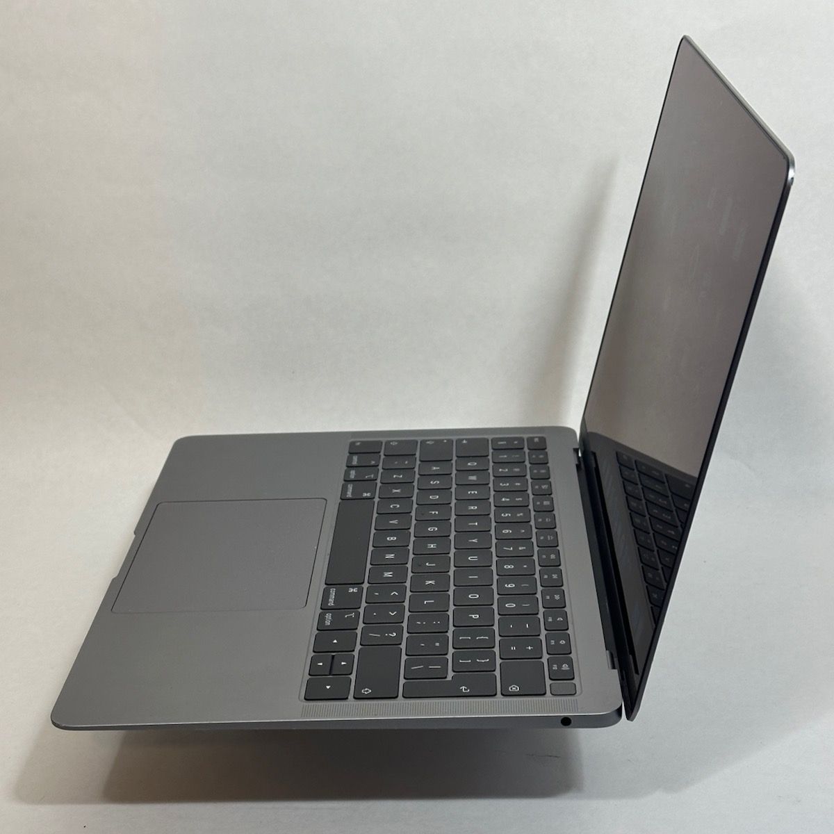 MacBook Air 13 inch 2019 2019 refurbished Grade A — foto 5