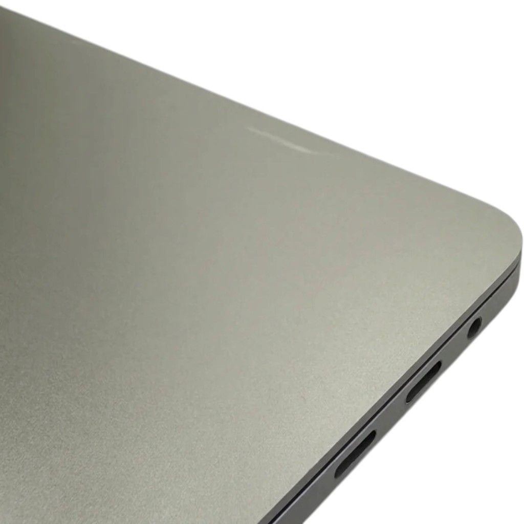 MacBook Pro 16 inch 2019 refurbished Grade B — foto 7
