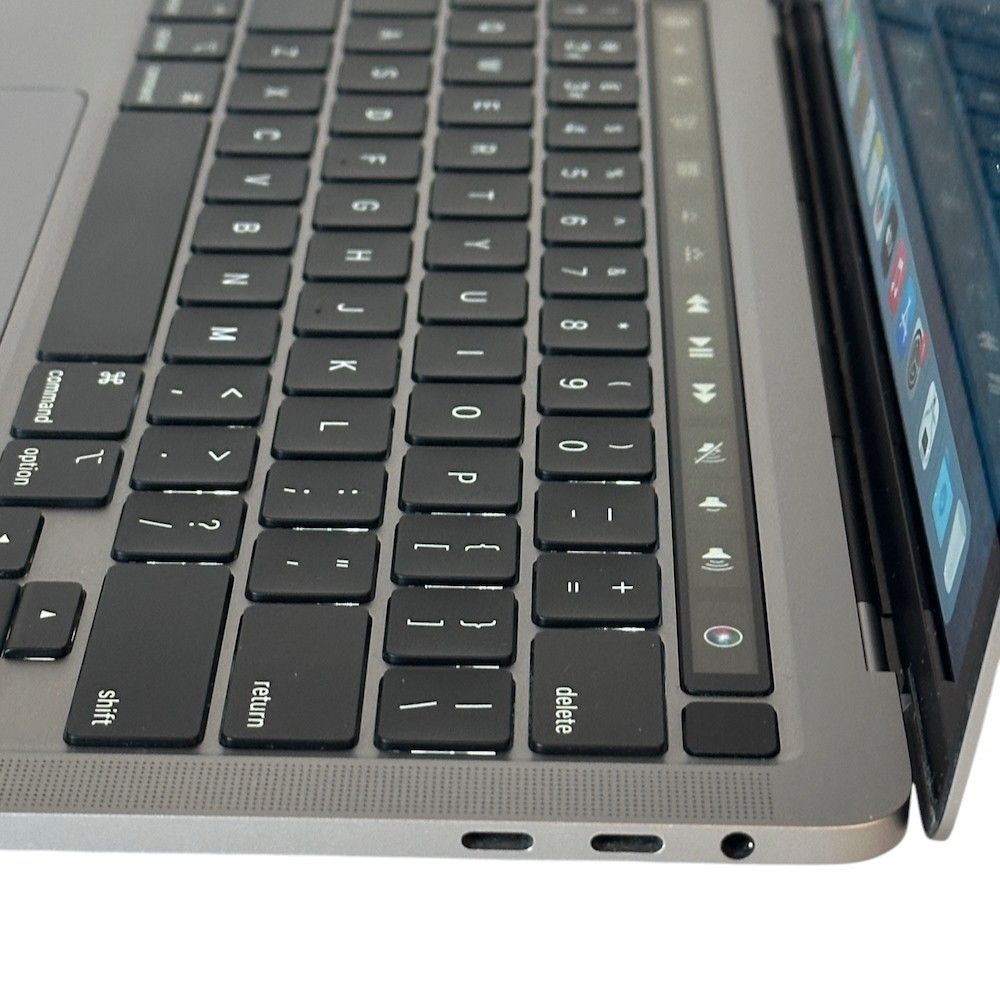 MacBook Pro 13 inch 2020 2020 refurbished Grade A — φωτογραφία 4