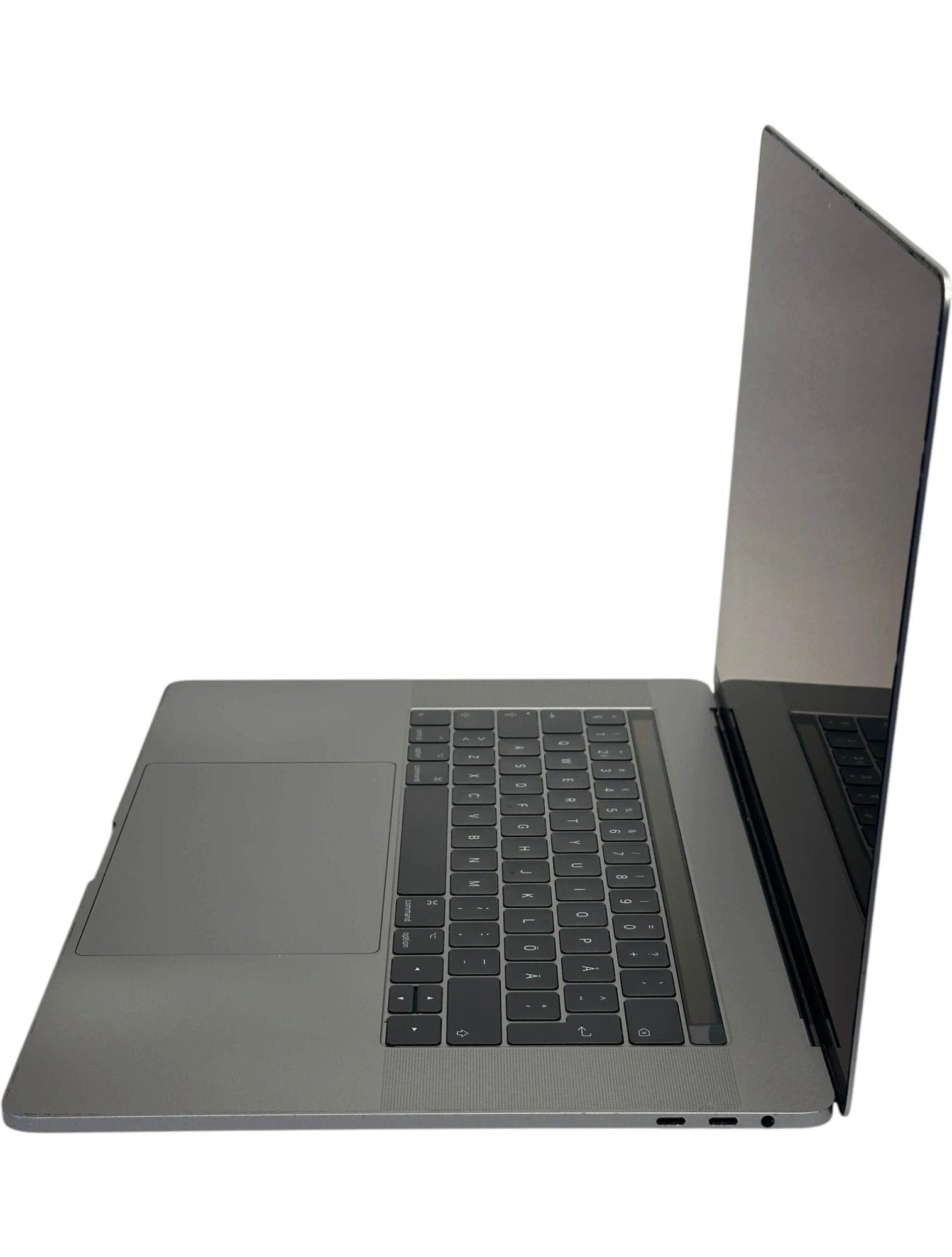 MacBook Pro 15 inch  2017 refurbished Grade B — photo 5